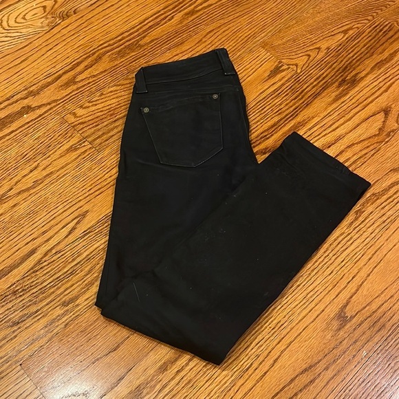 DL196 Woman’s Tory Slim Straight Black Jeans Size 24 - Picture 1 of 8